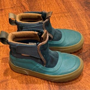 Vans MTE hi terrain boot little kids size 13